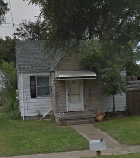3913 Douglas, Flint, MI 48506