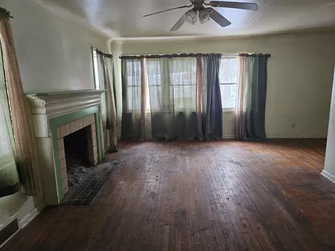 2428 Miller, Flint, MI 48503 photo 4