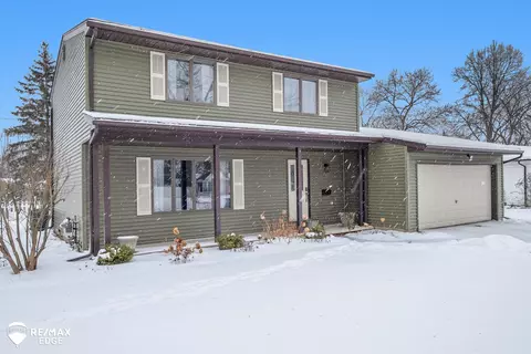 321 Plymouth, Davison, MI 48423
