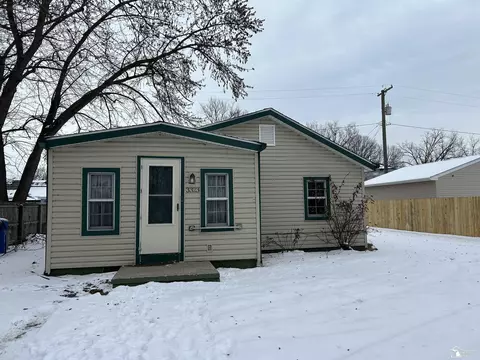 3323 Glendale, Monroe, MI 48162