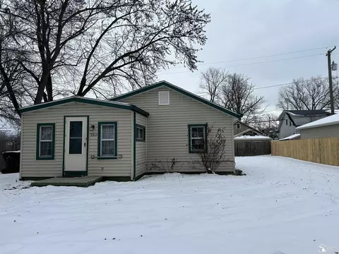 3323 Glendale, Monroe, MI 48162 photo 2