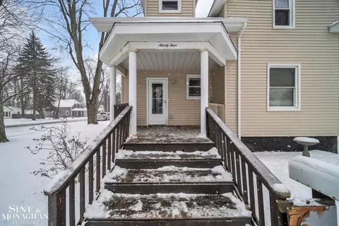 94 Jefferson St, Sandusky, MI 48471 photo 4