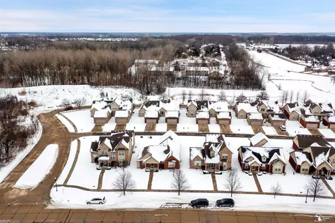 24174 Meadows, Flat Rock, MI 48134 photo 32
