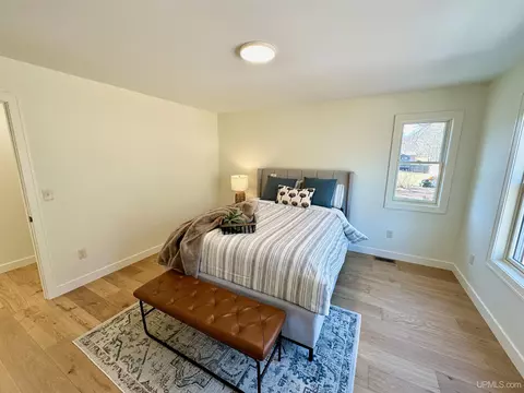 Bedroom - 606 County, Negaunee, MI 49866 photo 1 of 2