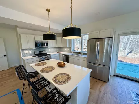 Kitchen - 606 County, Negaunee, MI 49866 photo 2 of 6