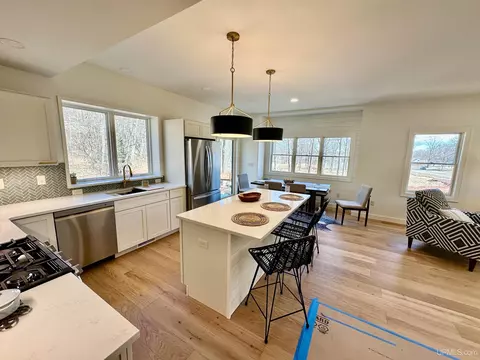 Kitchen - 606 County, Negaunee, MI 49866 photo 5 of 6