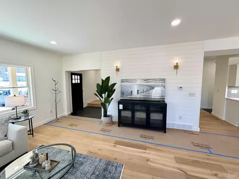 Living - 606 County, Negaunee, MI 49866 photo 4 of 4