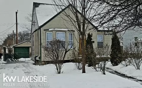 15714 Ash, Eastpointe, MI 48021 photo 2