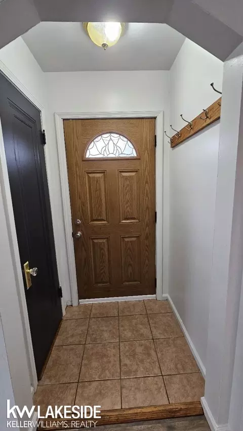 15714 Ash, Eastpointe, MI 48021 photo 3