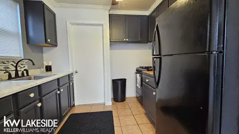 15714 Ash, Eastpointe, MI 48021 photo 7
