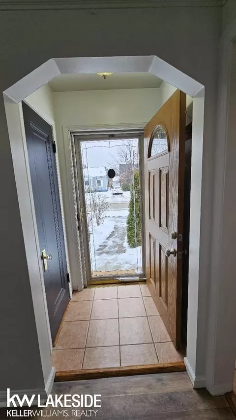 15714 Ash, Eastpointe, MI 48021 photo 4