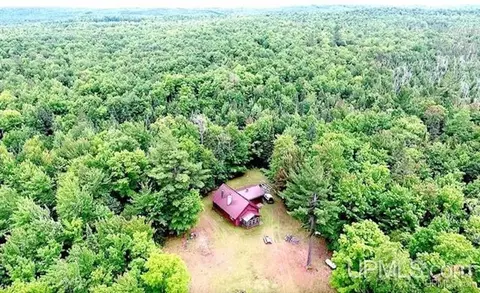 68640 Co Rd Aap, Champion, MI 49814