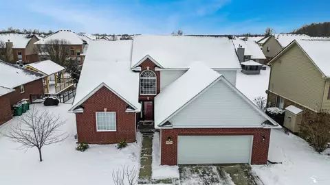18327 Petunia, Brownstown, MI 48173