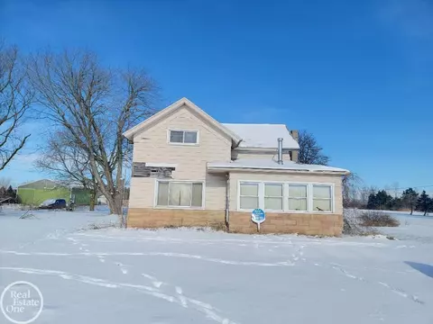 6362 Saint Clair, East China, MI 48054