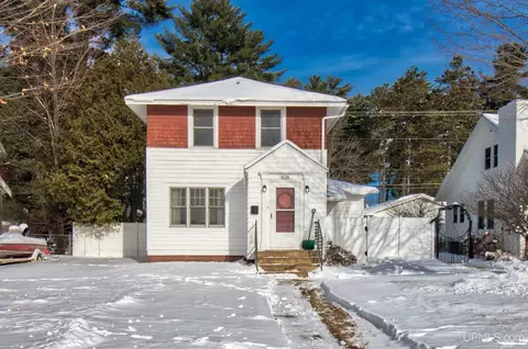 628 Hamilton, Kingsford, MI 49802