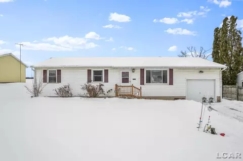 13570 Plank, Clayton, MI 49235