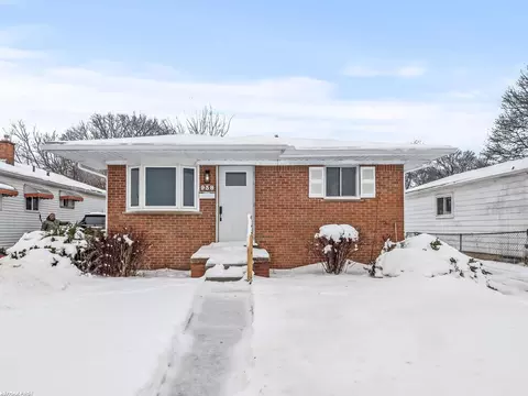 938 Arlene, Pontiac, MI 48340