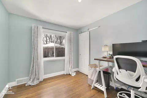 1041 E Robert, Hazel Park, MI 48030 photo 15