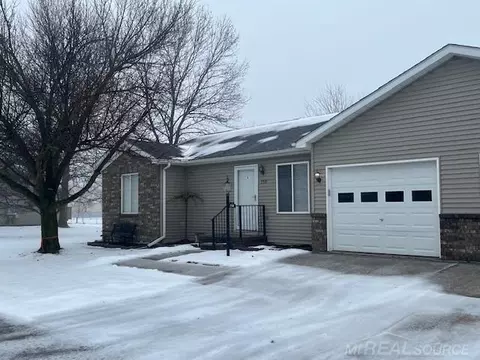730 Channel, Marine City, MI 48039