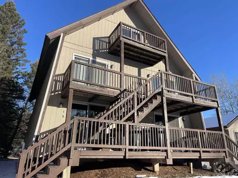E6280 Snowdrift, Ironwood, MI 49938