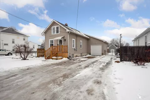 1026 Bashaw, Monroe, MI 48161 photo 2