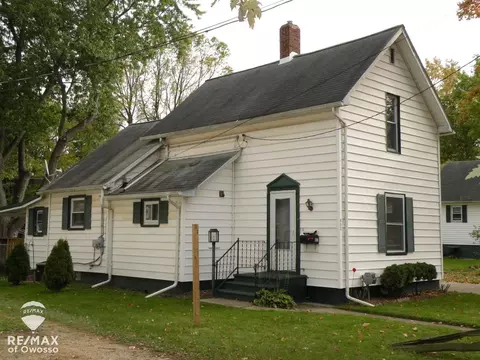 653 Glenwood, Owosso, MI 48867