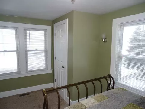720 Clinton, Adrian, MI 49221 photo 17