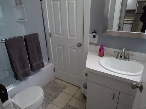 720 Clinton, Adrian, MI 49221 photo 13