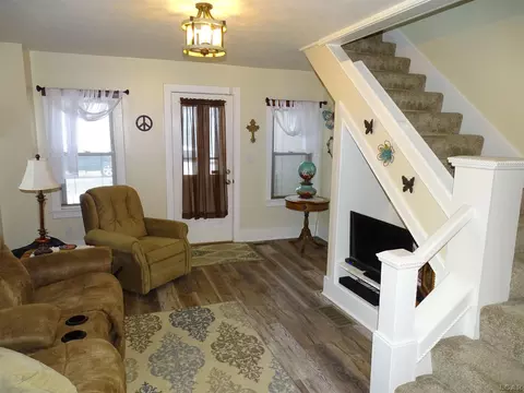 720 Clinton, Adrian, MI 49221 photo 4