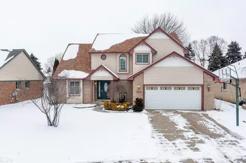 15623 Greenview, Fraser, MI 48026