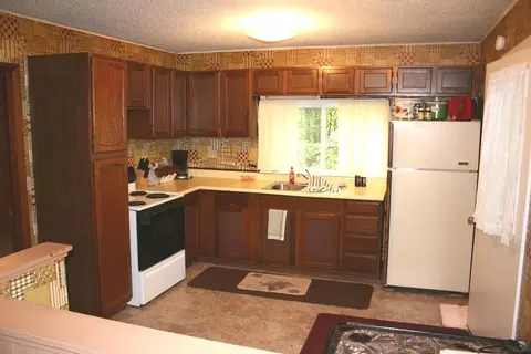 942 S Clare, Harrison, MI 48625 photo 28