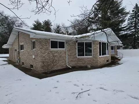 2827 E Kawkawlin Riv, Kawkawlin, MI 48631 photo 2