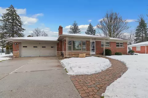 38060 Delta, Clinton Township, MI 48036