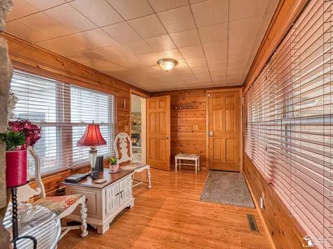 2428 Fairview, Monroe, MI 48162 photo 9
