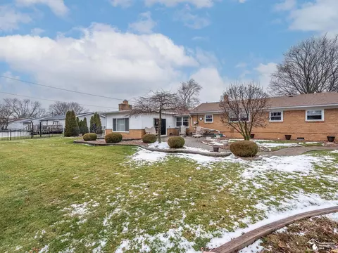 2428 Fairview, Monroe, MI 48162 photo 29