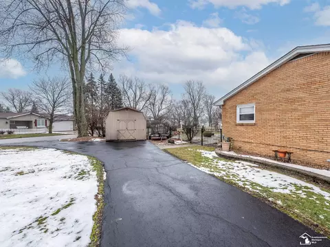 2428 Fairview, Monroe, MI 48162 photo 32