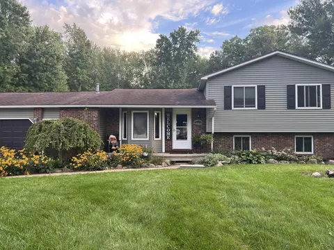 2117 W Lake Rd, Clio, MI 48420