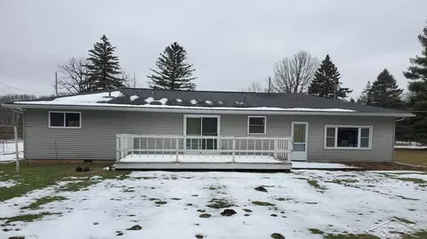 16605 Doyle, Hemlock, MI 48626 photo 3