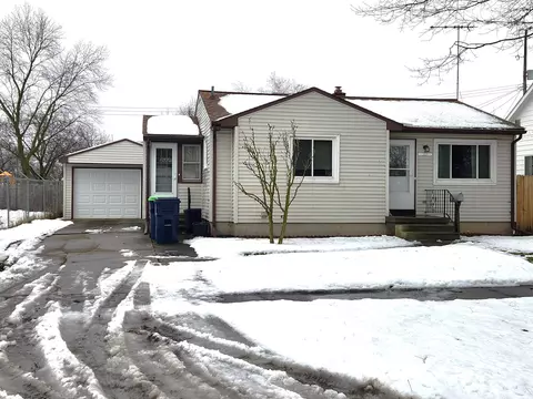 1803 S Alp, Bay City, MI 48706