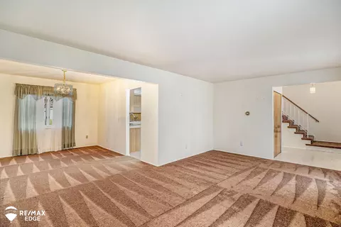 Living - 315 Delzingro, Davison, MI 48423 photo 1 of 3