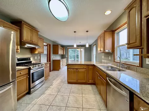2171 Delaware, Temperance, MI 48182 photo 22