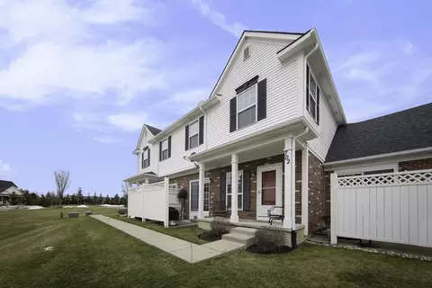 702 Riversedge, Saline, MI 48176 photo 2