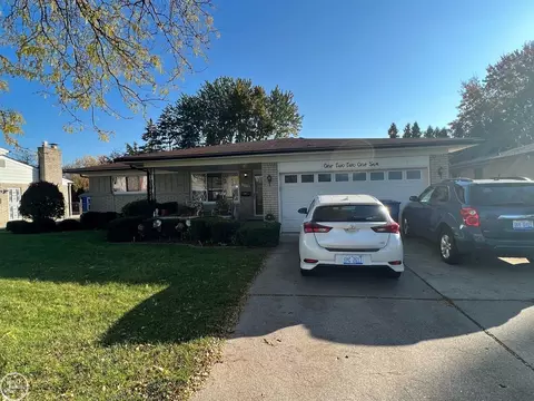 12216 Schauer, Warren, MI 48093