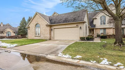 16929 Boulder, Macomb, MI 48042