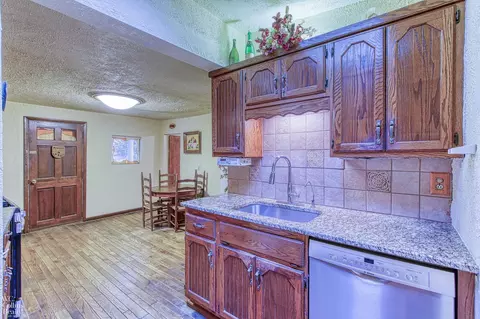 68975 Omo, Ray Twp, MI 48096 photo 12