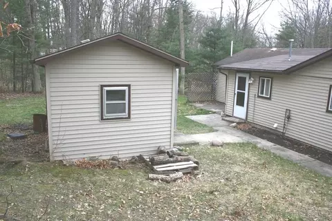 4982 Poplar, Harrison, MI 48625 photo 16