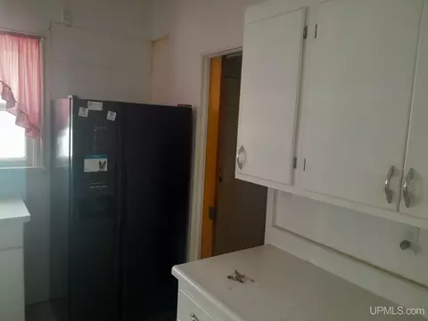 500 Third, Alpha, MI 49902 photo 9