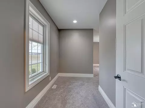 6590 Bluebush, Monroe, MI 48162 photo 14
