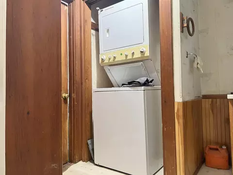 518 E 6th, Pinconning, MI 48650 photo 15
