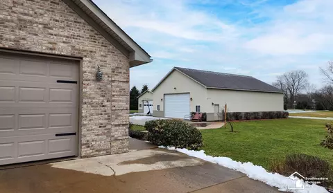 13854 Grafton, Carleton, MI 48117 photo 3